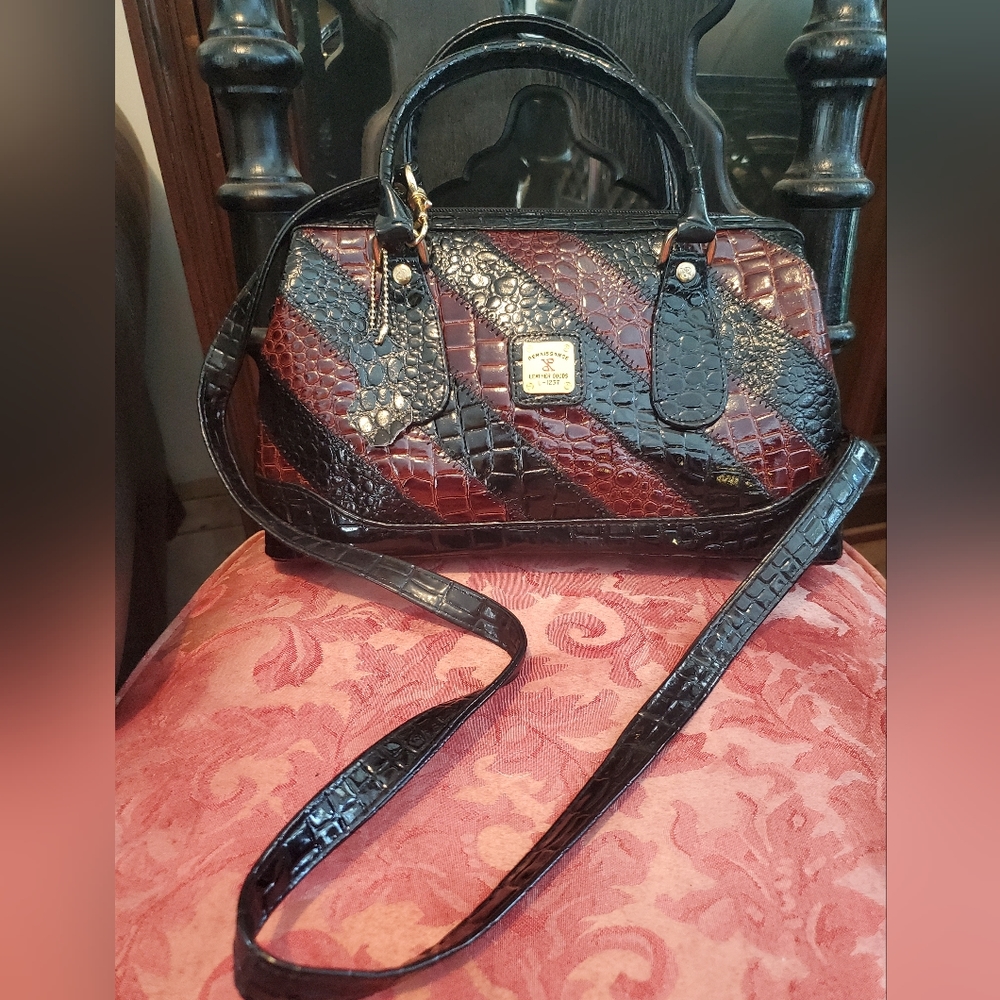 Vintage Leather Black and Brown Croc Embossed Tote Crossbody Purse Bag